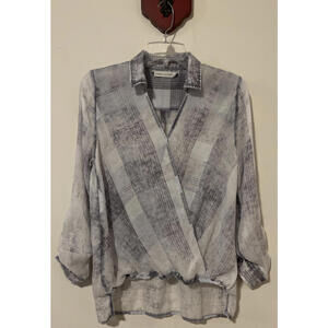 Paper Crane Womens Small Gray Striped Wrap-Style Sheer Tunic Style Blouse! A6186